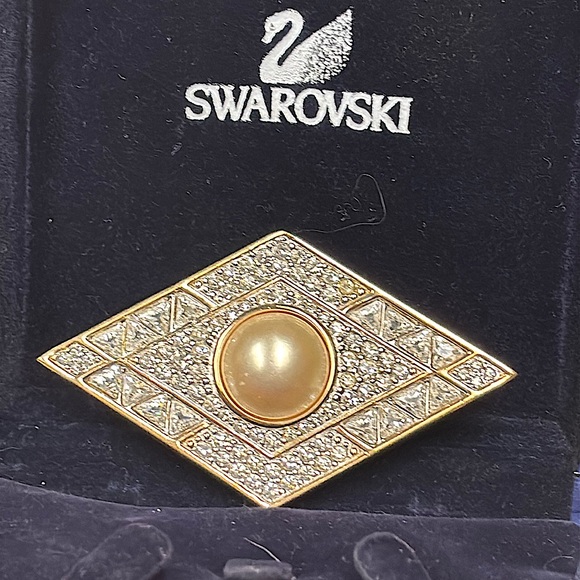 Swarovski S.A.L. Geometric Crystal Brooch Pin - Picture 1 of 6